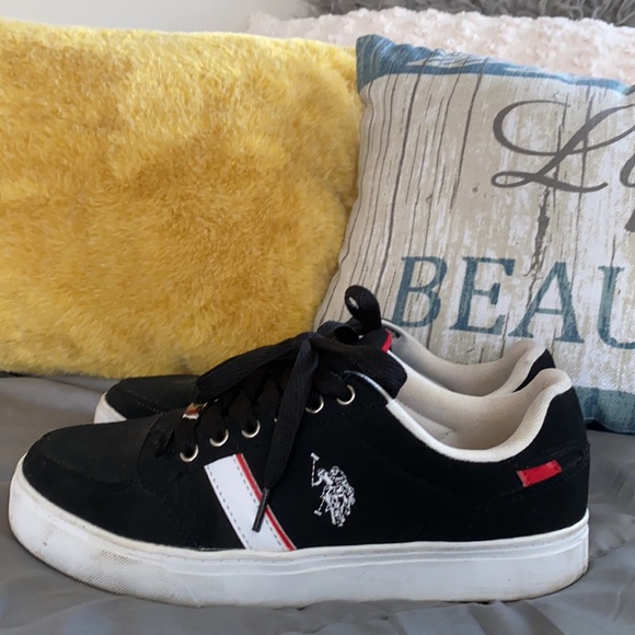 US Polo Assn Sneakers - Picture 2 of 8